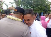 Karangan Bunga Warnai Lingkungan Polres Pamekasan Dalam Rangka Pisah Sambut Kapolres Baru dan Selesainya Sertijab di Polda Jatim