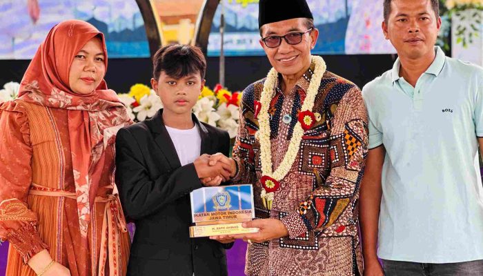 Kerap Juara Motor Balap, Bupati Pamekasan Apresiasi Rafi Ahmad Siswa SDN Somalang