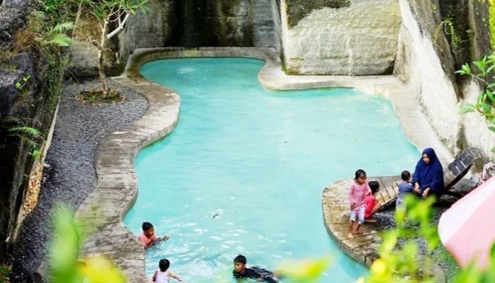 Kampoeng Toron Samalem: Wisata Alam Hits di Pamekasan yang Instagramable