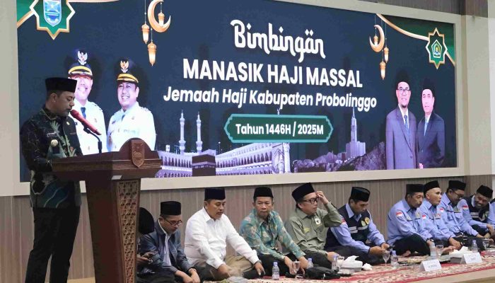 Probolinggo Berangkatkan 894 Calon Haji, Bupati Haris: Jangan Hanya Sibuk Update Status