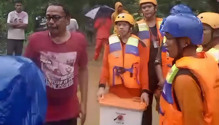 Dua Bocah di Pamekasan Terseret Arus Sungai, Satu Masih Hilang