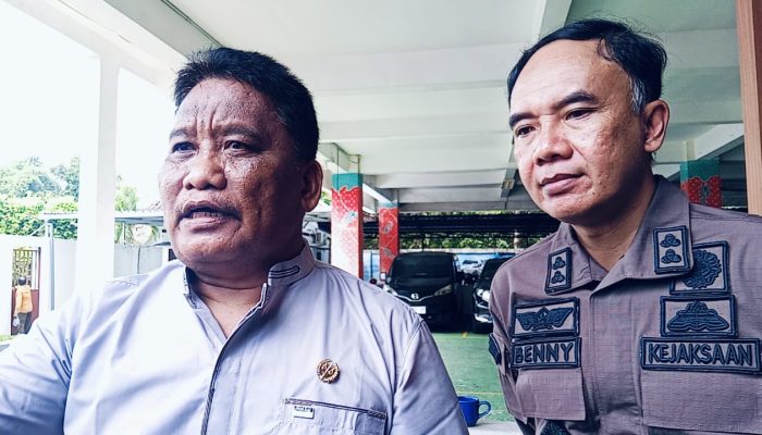 Masa Aksi Minta Penangguhan Penahanan, Kejaksaan Negeri Pamekasan: Silahkan Datang Ke Pengadilan