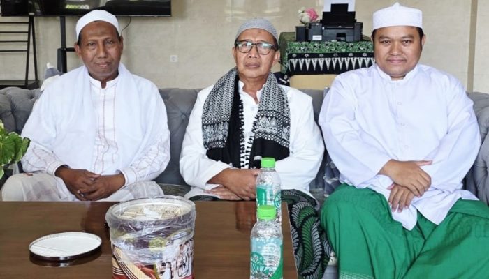 Silaturahmi Tokoh JATMA ASWAJA dan JATMAN Jatim: Perkuat Ukhuwah, Satukan Langkah Thoriqoh di Indonesia