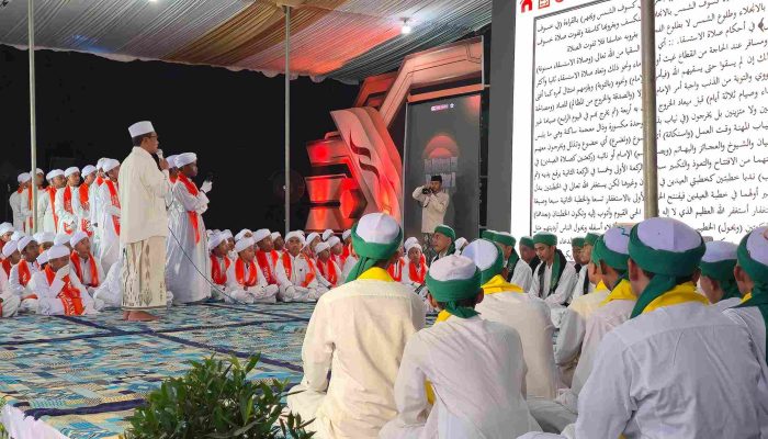 Bupati Pamekasan Hadiri Wisuda Akbar ke-11 MAKTUBA di Pondok Pesantren Mambaul Ulum Bata-Bata