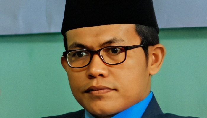 Pesantren dan Tafsir Feodalisme: Reinterpretasi Tradisi Barokah dan Ta’dim