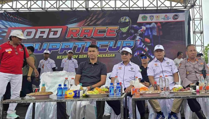Semangat Bupati Kholilurrahman Kobarkan Kualifikasi Road Race Pamekasan 2025!