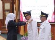 Kholilurrahman dan Sukriyanto dilantik Khofifah Indar Parawansa sebagai Bupati dan Wakil Bupati Pamekasan 2025–2030 di Grahadi.