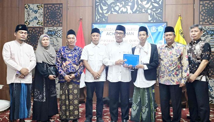Bupati Pamekasan H. Kholilurrahman Lepas Ach. Farhan sebagai Delegasi Indonesia di Ajang Internasional Al-Qur’an Turkiye 2026