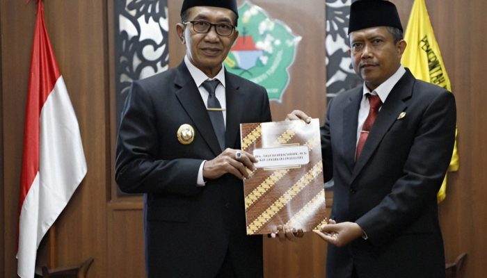 Bupati Pamekasan Lantik Taufikurrachman Jadi Sekda Definitif, Siap Perkuat Pelayanan Publik