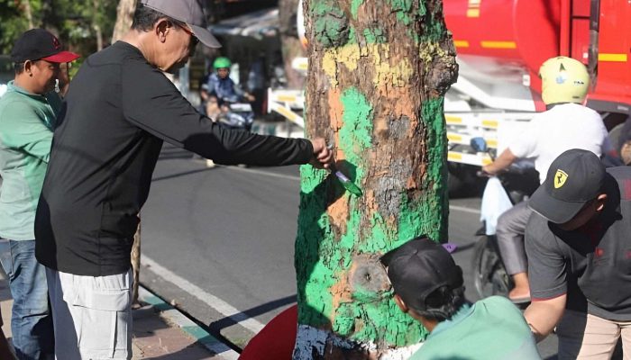 Bupati Kholilurrahman Canangkan “Pamekasan Bersih”, Gerakan Jumat Pagi Bangun Budaya Gotong Royong