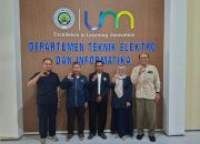 Bakir bersama dosen pembimbing dan tim akademik usai Seminar Proposal Disertasi Program Doktor di Departemen Teknik Elektro dan Informatika Universitas Negeri Malang.
