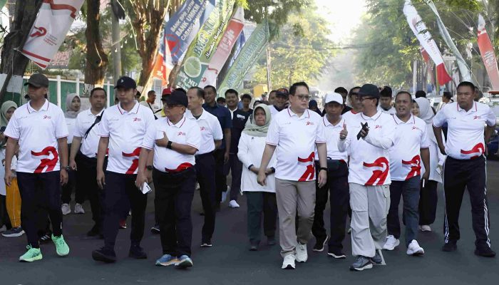 Jalan Sehat Tutup Rangkaian Harkopnas Jatim 2026 di Pamekasan, Diikuti 15 Ribu Peserta dan Banjir Doorprize