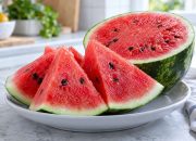Bukan Sekadar Pelepas Dahaga, Ini Manfaat Buah Semangka
