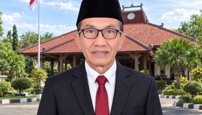 Bupati Pamekasan Imbau Pegawai Kenakan Pakaian Santri Selama Tiga Hari